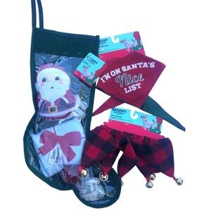 NWT Stocking toys Bandana collar bells S/M